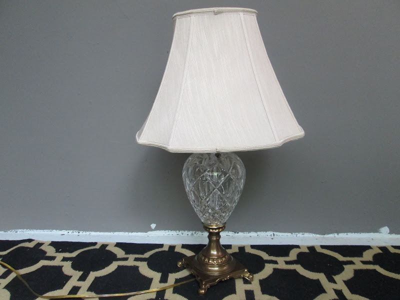 Waterford Urn Table Lamp