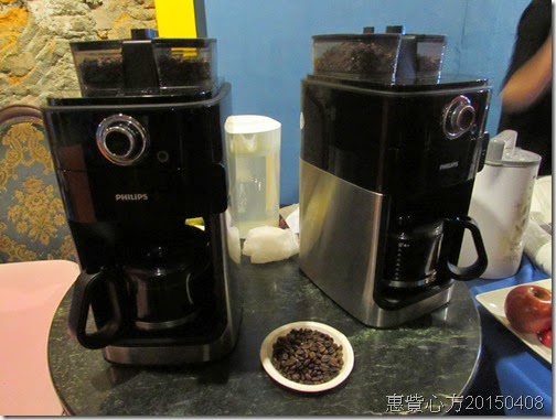 IMG_1584 IMG_1584