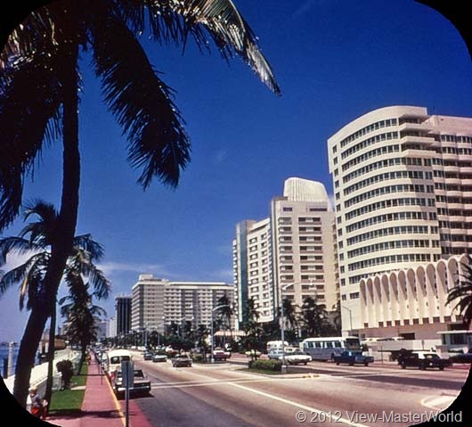 View-Master Miami and Miami Beach (A963), Scene 19: Resort hotels line Collins Avenue for 100 blocks, Miami Beach