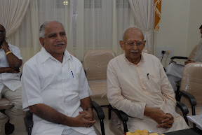 ಆರ್.ಎಸ್.ಎಸ್. ಮಾಜಿ ಸರಸಂಘಚಾಲಕ ಶ್ರೀ ಕು.ಸಿ. ಸುದರ್ಶನ್ ಜೀ ಅವರೊಂದಿಗೆ