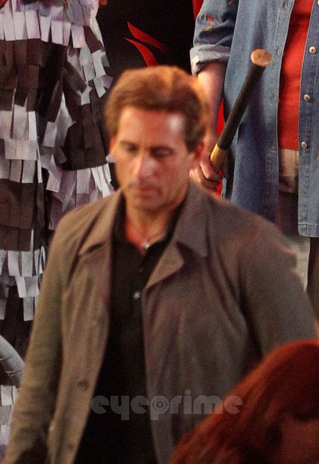 Olivia Wilde & Jim Carrey on the "Burt Wonderstone" Set