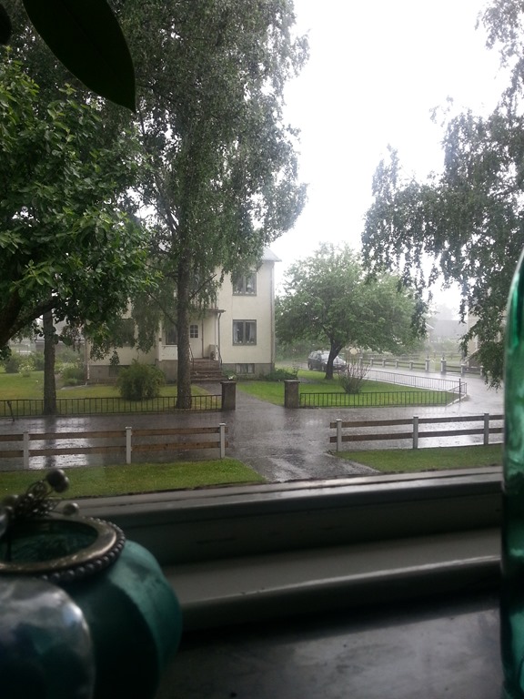 [2013-06-23%252011.46.56%255B5%255D.jpg]