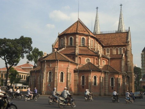[christian-kober-notre-dame-cathedral-ho-chi-minh-city-saigon-vietnam-southeast-asia%255B3%255D.jpg]