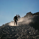 Trekkers coming down from Rinjani summit (Tim Hannigan, 2010) Trekkers coming down from Rinjani summit (Tim Hannigan, 2010)