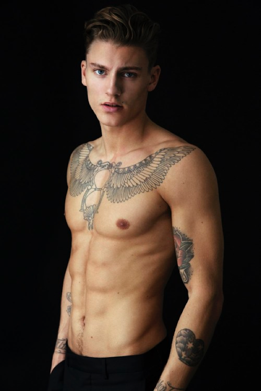 Tattoo models männer