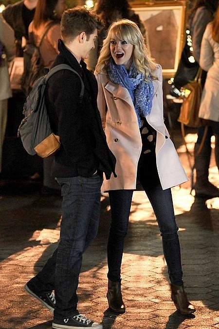 Emma Stone and Andrew Garfield on the Set of The Amazing Spider-Man 2 07