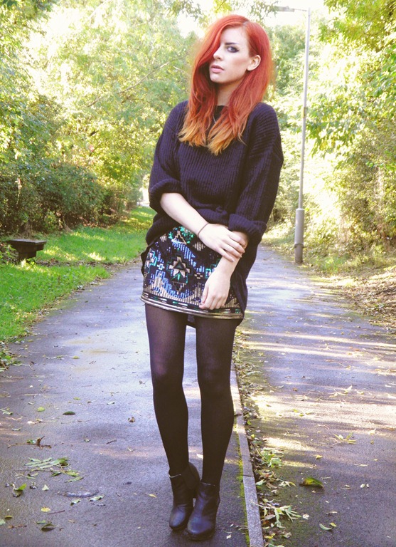 [missguided-sequin-skirt16.jpg]