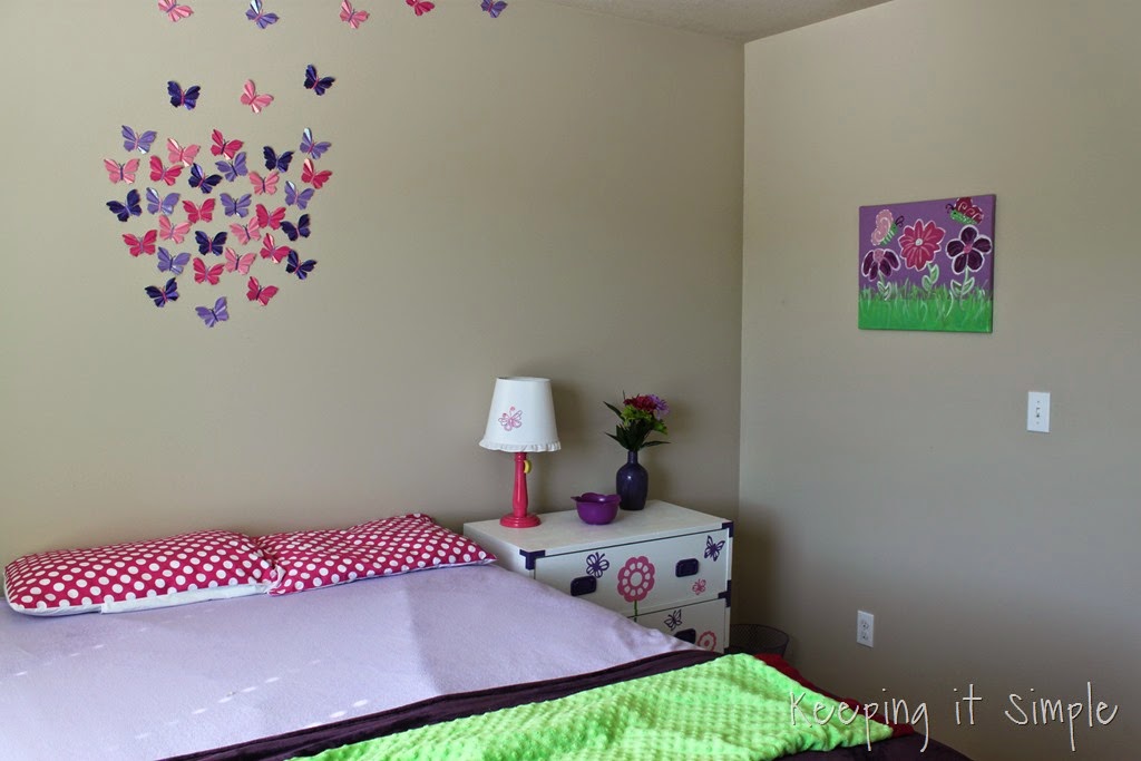 [butterfly%2520and%2520flower%2520painted%2520canvas%2520%2523DecoArt%2520%25281%2529%255B3%255D.jpg]