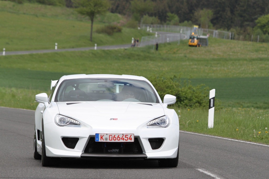 [Gazoo-Toyota-GT-86-Sports-FR-Concept-8%255B2%255D.jpg]