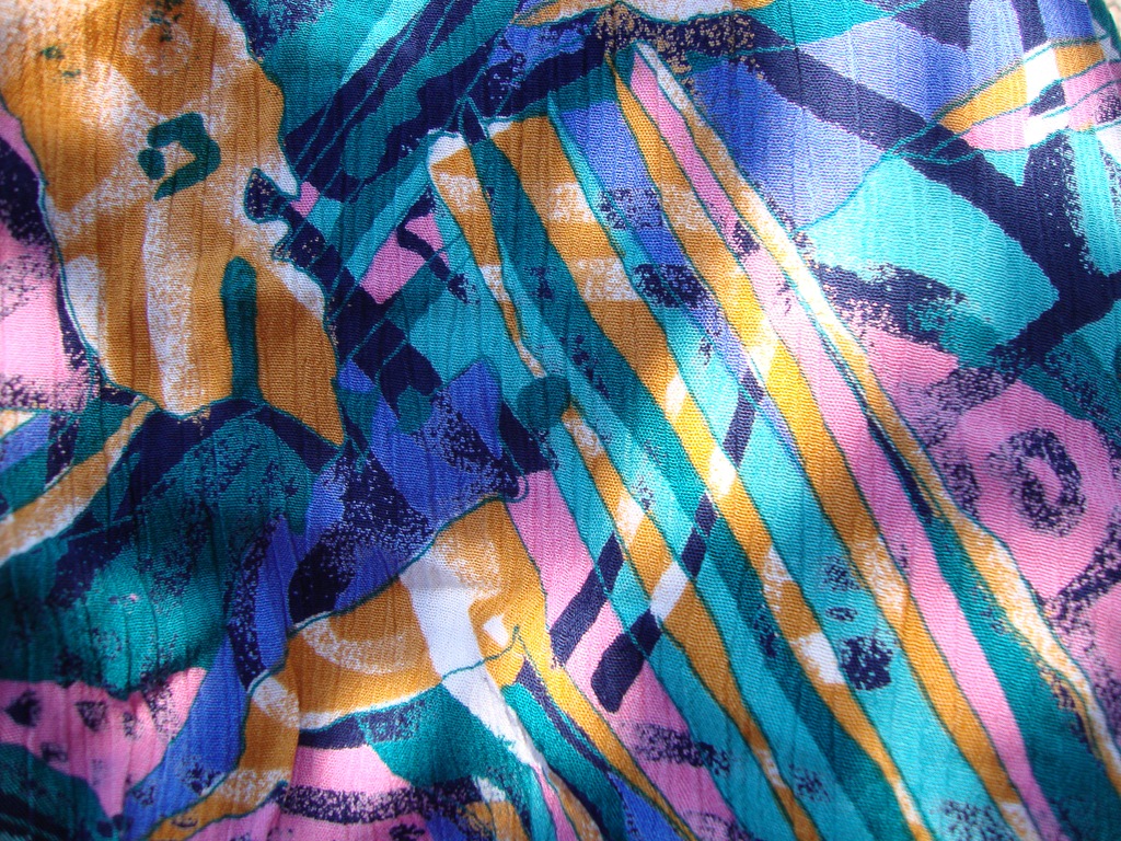 [skirt%2520detail%255B2%255D.jpg]