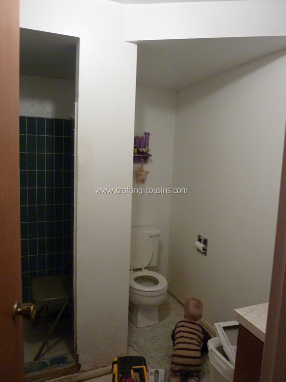 [DIY%2520bathroom%2520remodel%2520%25284%2529%255B3%255D.jpg]