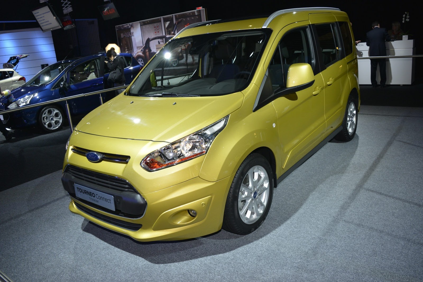 [Ford-Tourneo-Connect-5%255B2%255D.jpg]
