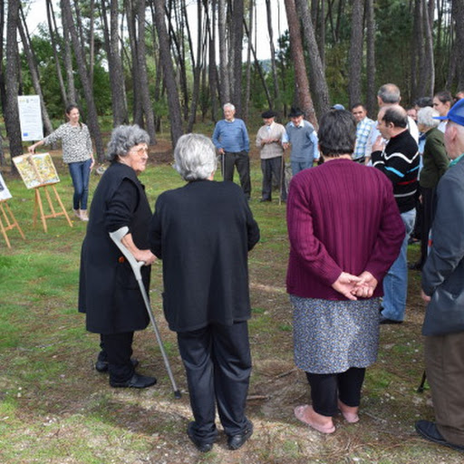Rede Social de Penalva do Castelo promove visita ao património a idosos
do concelho