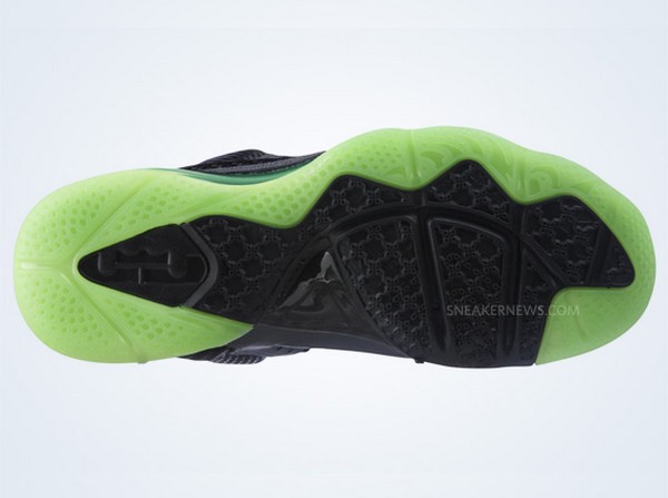 Catalog Images of Upcoming Nike LeBron 9 8220Dunkman8221