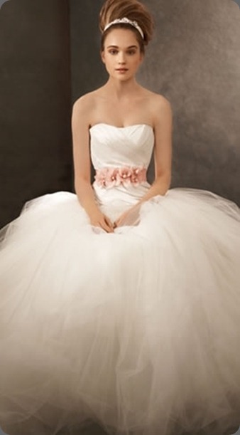 wedding dress VW351007-vera-wang-white-wedding-dress