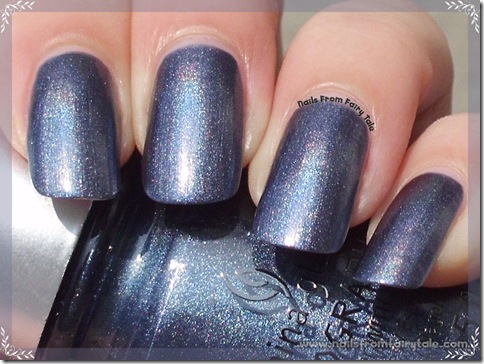 China Glaze Hologlam Collection – Strap on your Moonboots
