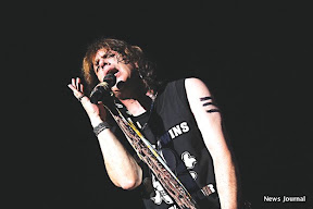 Steven Tyler 4x.jpg