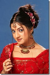 keerthi-chawla closeup_in saree keerthi-chawla closeup_in saree