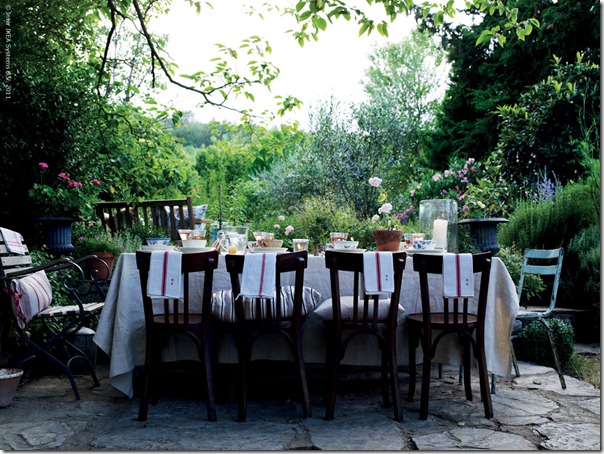 ikea_dinnertable_syalskatextil_inspiration