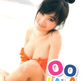 Elly-tran-Thailand_magazine_1.jpg