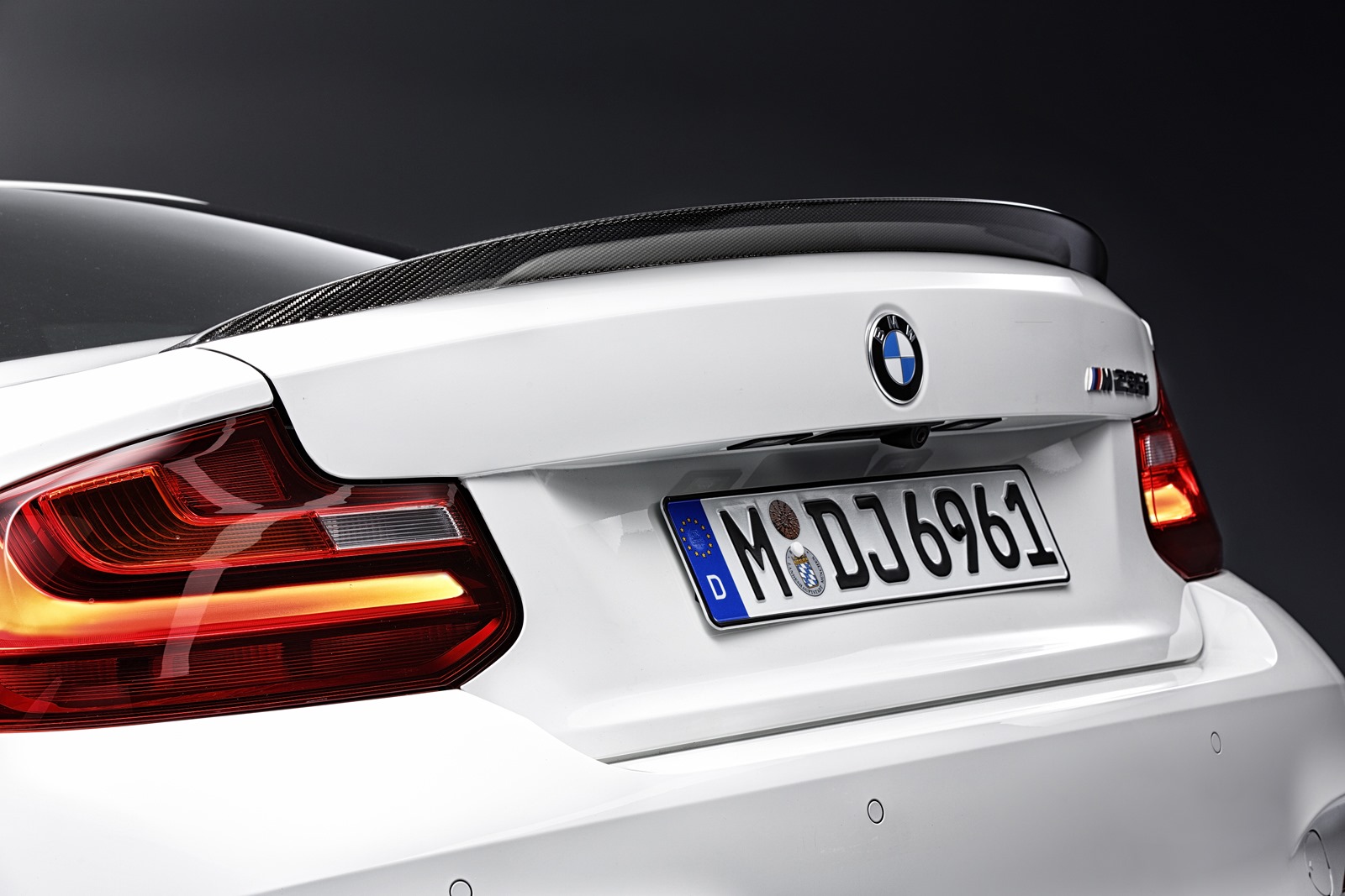 [BMW-2-Series-Coupe-M-Performance-Parts-11%255B3%255D.jpg]