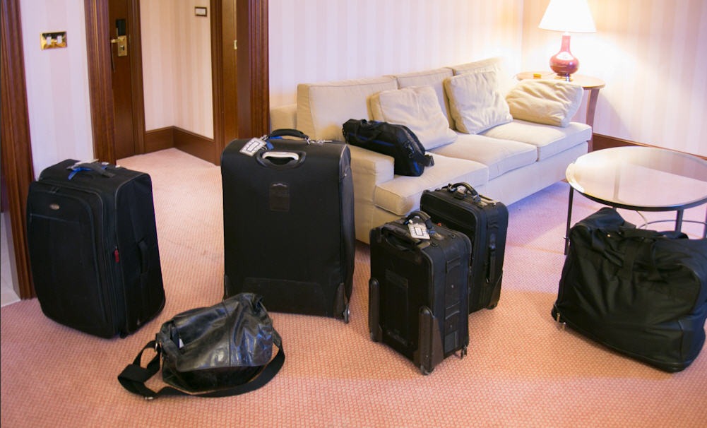 [Bags24.jpg]