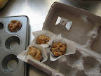 When I first started working on these I found that they fit nicely in egg cartons for easy transport or as a cute 