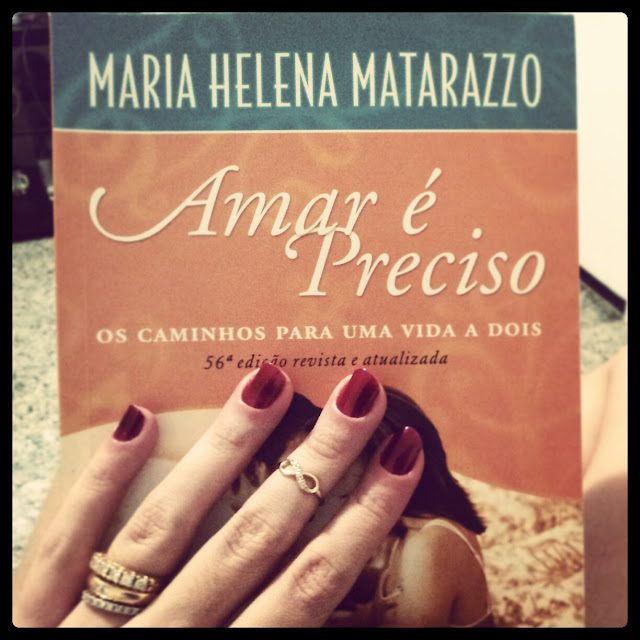 Amar é Preciso - Os caminhos para uma vida a dois moda estilo costura