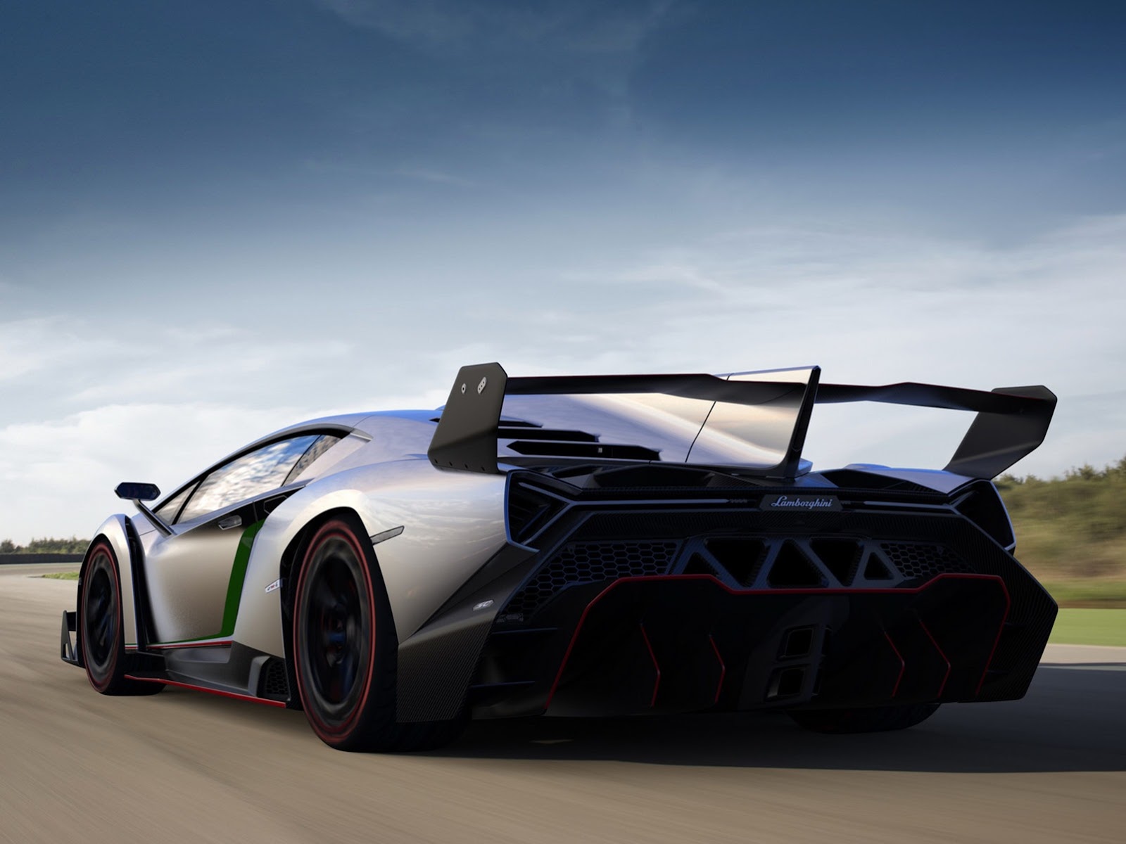 Lamborghini-Veneno-4[2].jpg
