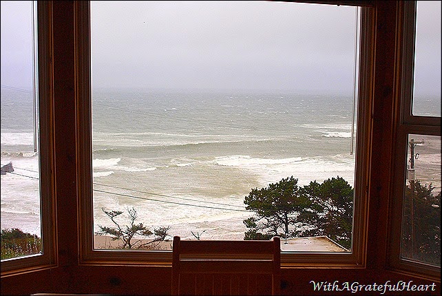 Beach Getaway - Storm View - Dining Room 2