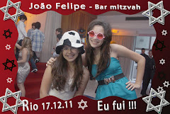 Fotos do evento João Felipe - 17.12.11. Foto numero 22 da Social Click Fotografia Digital, do Rio de Janeiro, RJ, que faz fotos divertidas, fotos malucas, fotos com fantasias, fotos na hora, fotografia maluca, fotografia divertida com molduras personalizadas. fotos divertidas malucas foto maluca animadas animado rj rio de janeiro divertida fantasia animada fotografia digital fotografo estudio fotografias