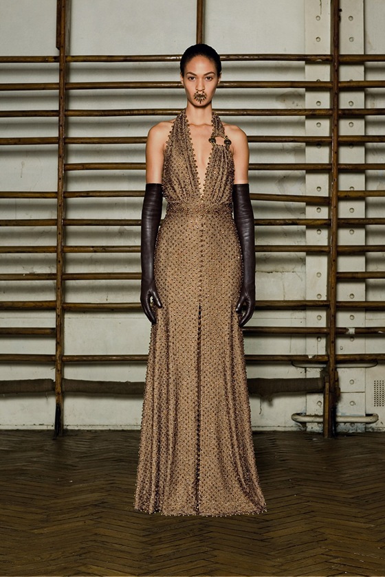 [givenchyspring2012couture07_17064945%255B2%255D.jpg]