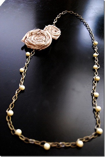 threaded necklace tutorial