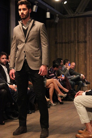 [2012-09-25%252021.50.42%255B3%255D.jpg]