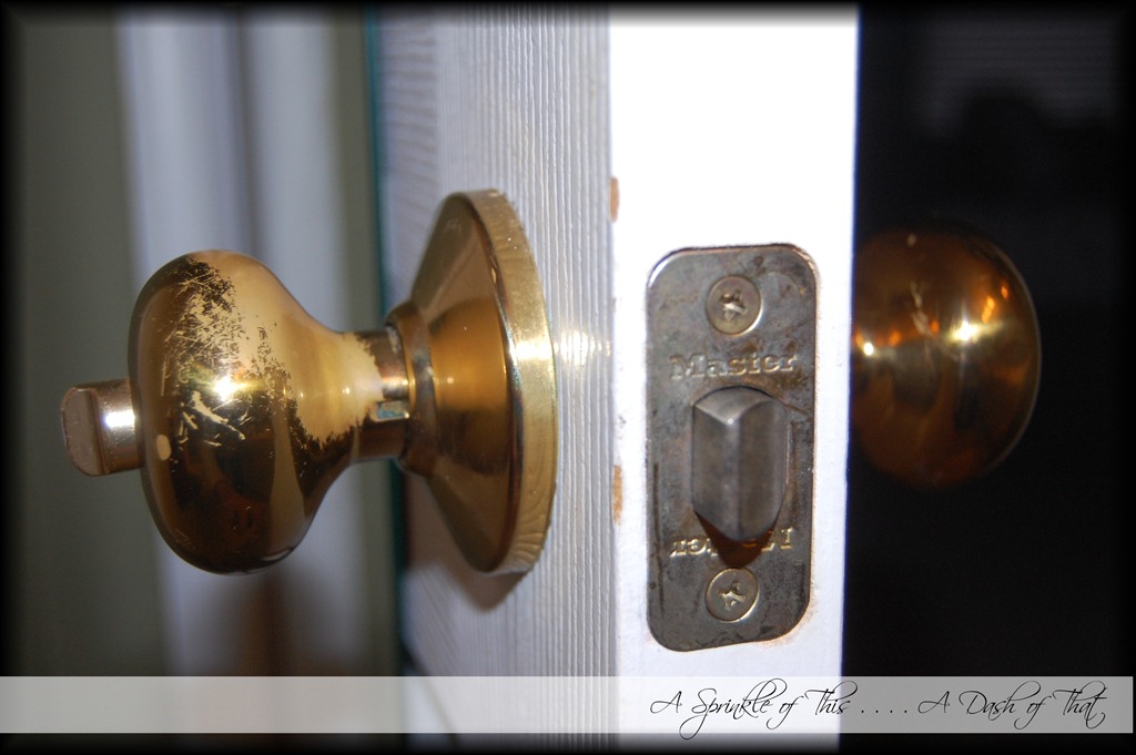 [Brass%2520doorknobs%2520before%2520%257BA%2520Sprinkle%2520of%2520This%2520.%2520.%2520.%2520.%2520A%2520Dash%2520of%2520That%257D%255B4%255D.jpg]