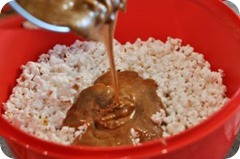 How-To-Pour-Caramel-on-Popcorn-300x199 How-To-Pour-Caramel-on-Popcorn-300x199