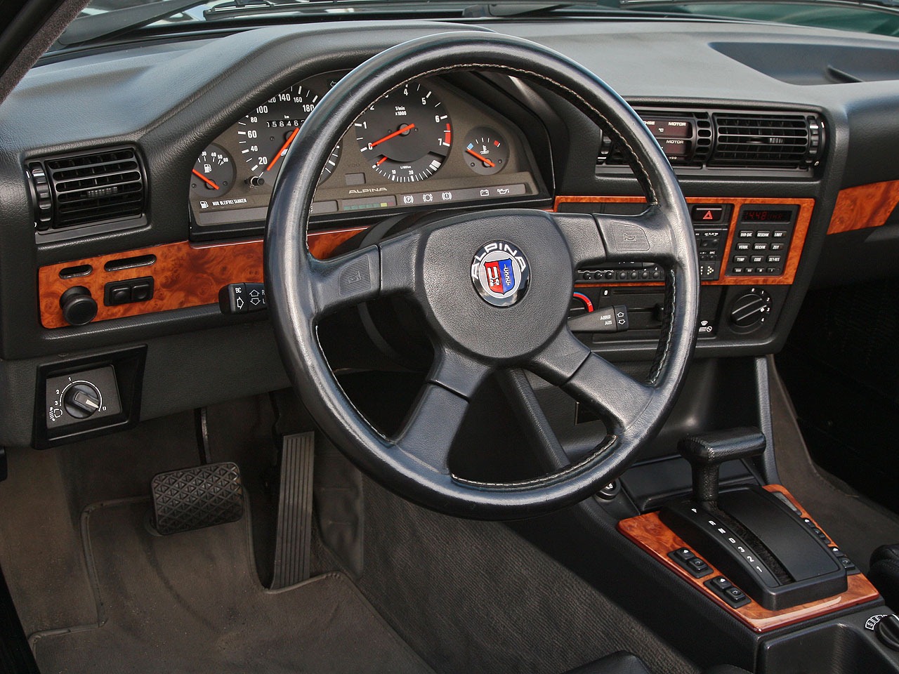 [BMW-E30-3-Series-Convertible-195.jpg]