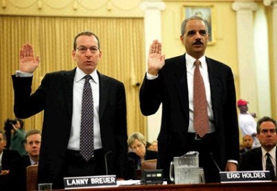 [larry-and-eric-swear-in3.jpg]