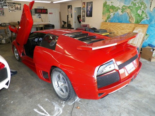 [Lamborghini-Murcielago-Toyota-MR2-14%255B2%255D.jpg]