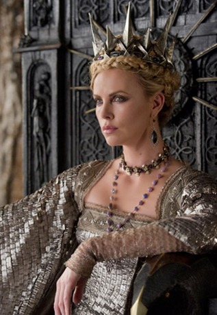 08_snow-white-set-visit