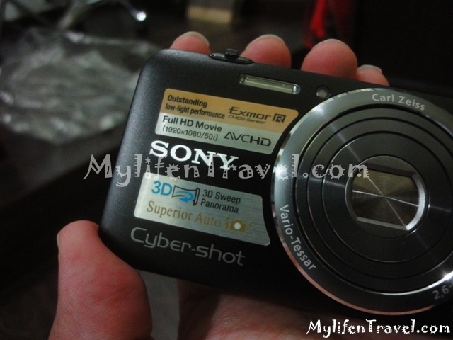 Sony WX30 17 Sony WX30 17