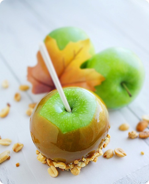 Perfect Caramel Apples – Just like store bought, but 10x more delicious! Check out lots of topping ideas too! | thecomfortofcooking.com