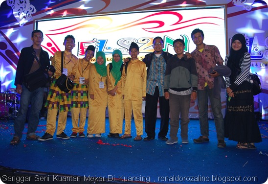 Nonton Bareng Setia Band Bersama Alumni SMAN Pintar di Penutupan FLS2N Tingkat Nasional  di Medan 21 Juni 2013 (4)