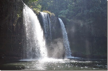 Laos Bolaven Plateau Tour Tad Champi waterfall 140208_0210