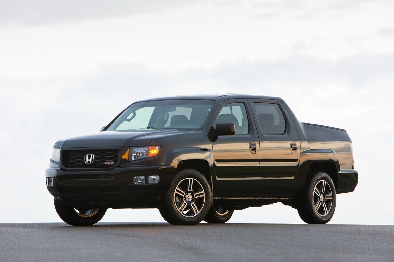 [01_2014_Ridgeline_Sport%255B2%255D.jpg]