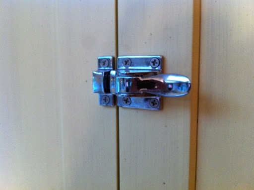 A close-up of the smaller latch on my cabinets.