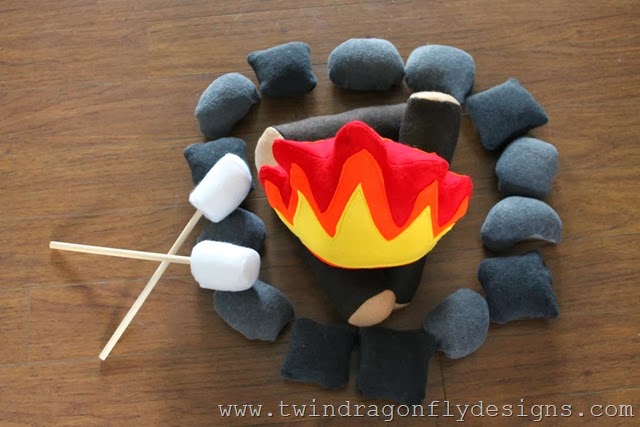 Felt Camp Fire (23) Felt Camp Fire (23)