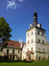 Zámek Uherčice se nachází v centru obce. Zámek vznikl v 16. století přestavbou původní gotické tvrze. V průběhu staletí došlo k četným přestavbám a dostavbám areálu.