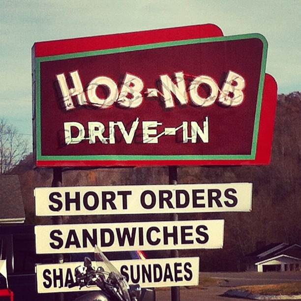 [Hob%2520Nob%2520Restaurant%2520Gate%2520City%2520Virginia%2520Hamburgers%2520Milkshakes%2520Life%2520the%2520Epic%2520Journey%255B6%255D.jpg]