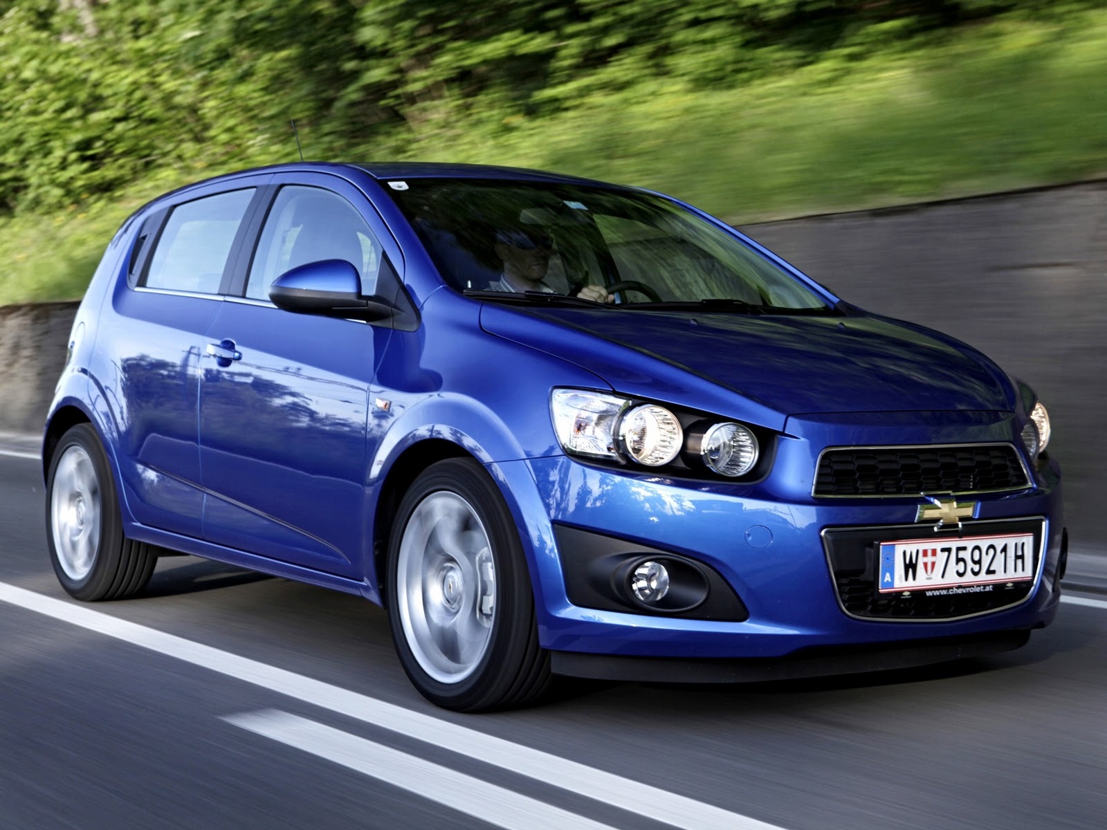 [autowp.ru_chevrolet_aveo_5-door_74%255B3%255D.jpg]